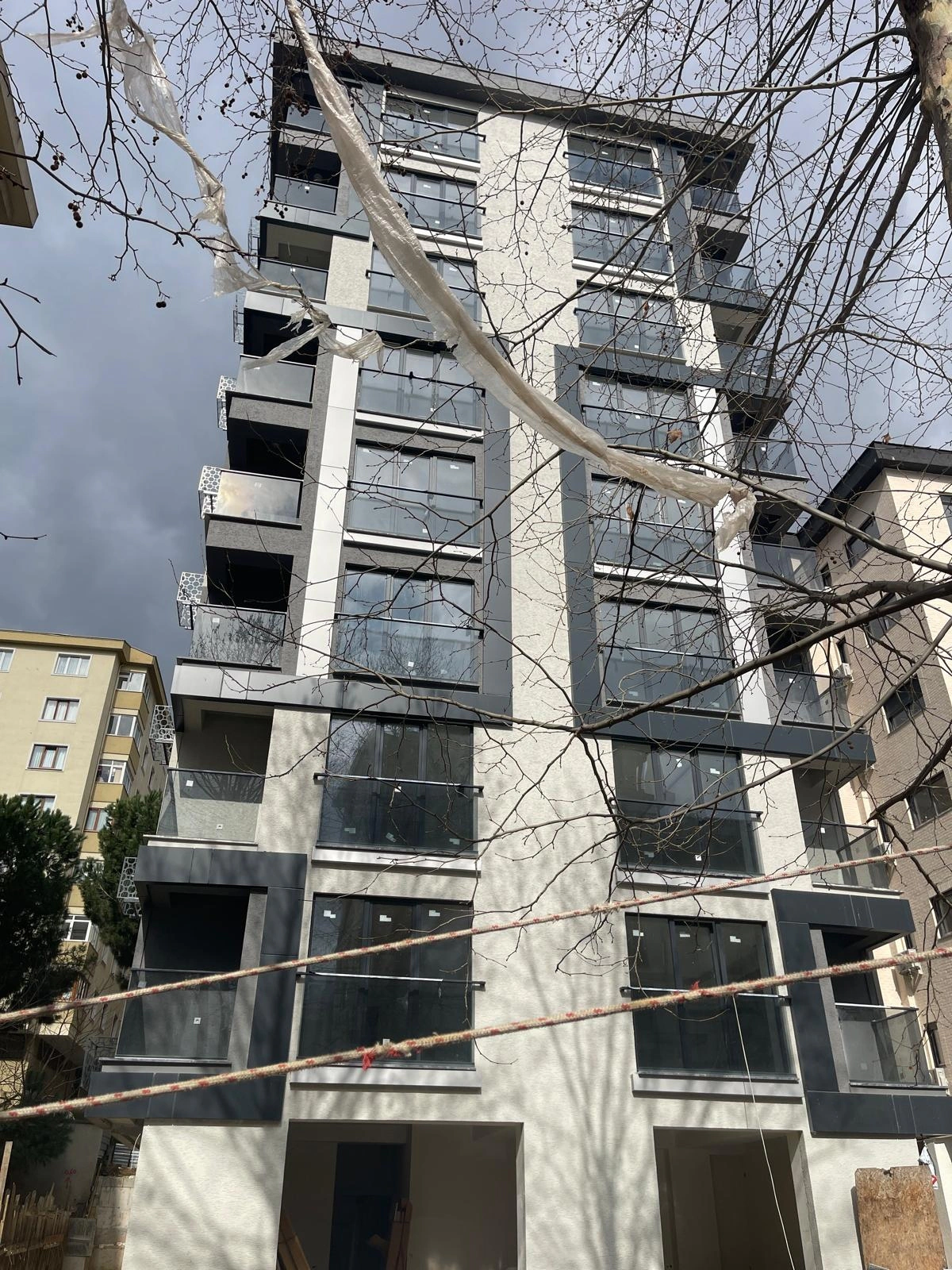 Kadıköy Sahrayıcedit'de Tapu Harçsız Balkonlu 2+1 Daire