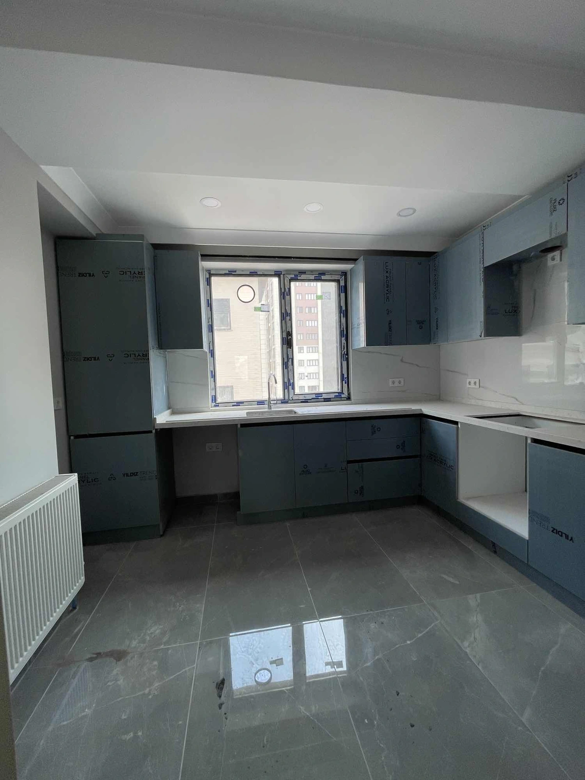 Kadıköy Sahrayıcedit'de Tapu Harçsız Balkonlu 2+1 Daire