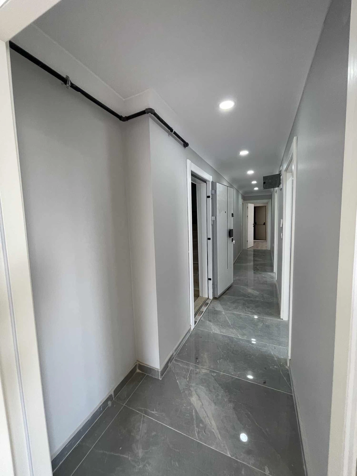 Kadıköy Sahrayıcedit'de Tapu Harçsız Balkonlu 2+1 Daire