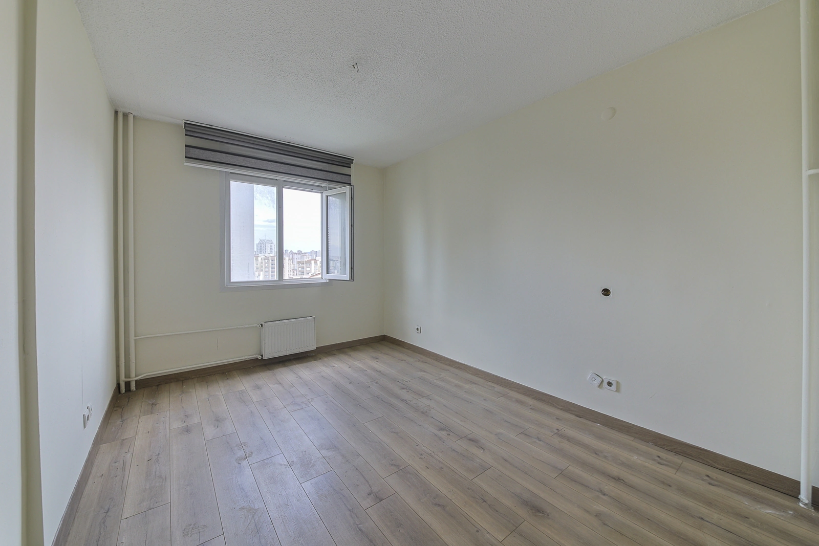 Ataşehir Gardenya Residence 7/1 Satılık 3+1 Daire